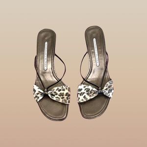 VTG 90s Brown Leopard Print Kitten Heels